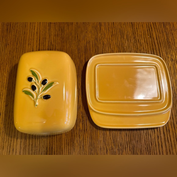 Revol La Porcelaine, France Butter Dish - Picture 5 of 8